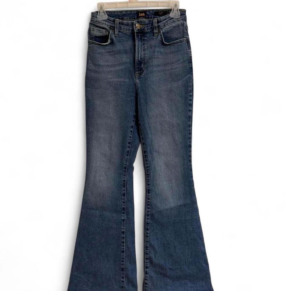Lee Women's Blue and Navy Jeans